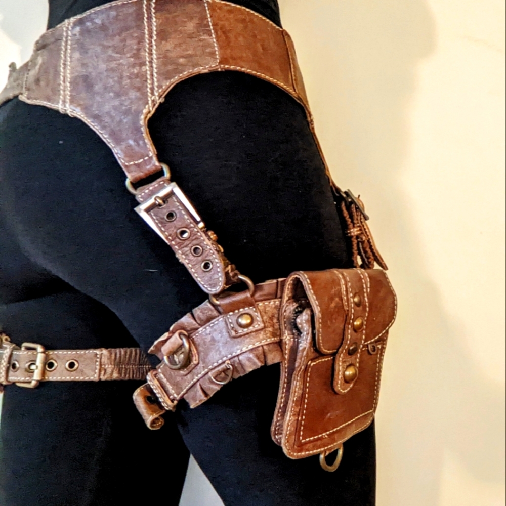 SkinGraft Rare Leather Garter Belt in BROWN